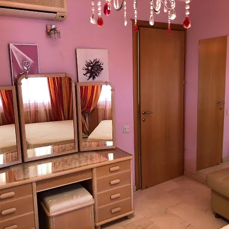 Natalia Villa Aya Napa